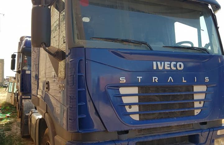 Véhicule occasion IVECO CAMION TRACTEUR Tunisie