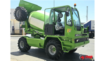 AUTOBÉTONNIÈRE MERLO 3.5M3 plein